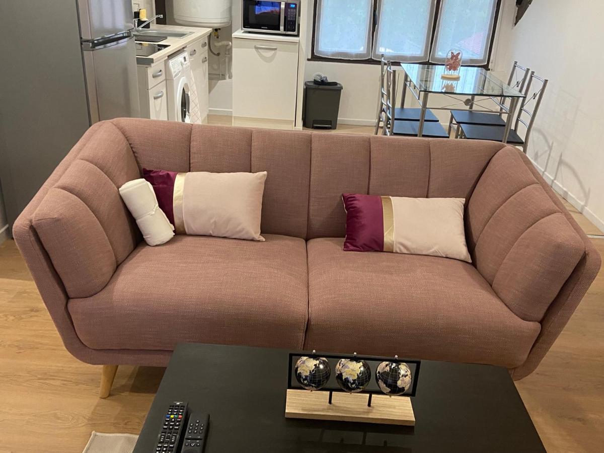 Le Bassam, Proche Aeroport Apartment Tille