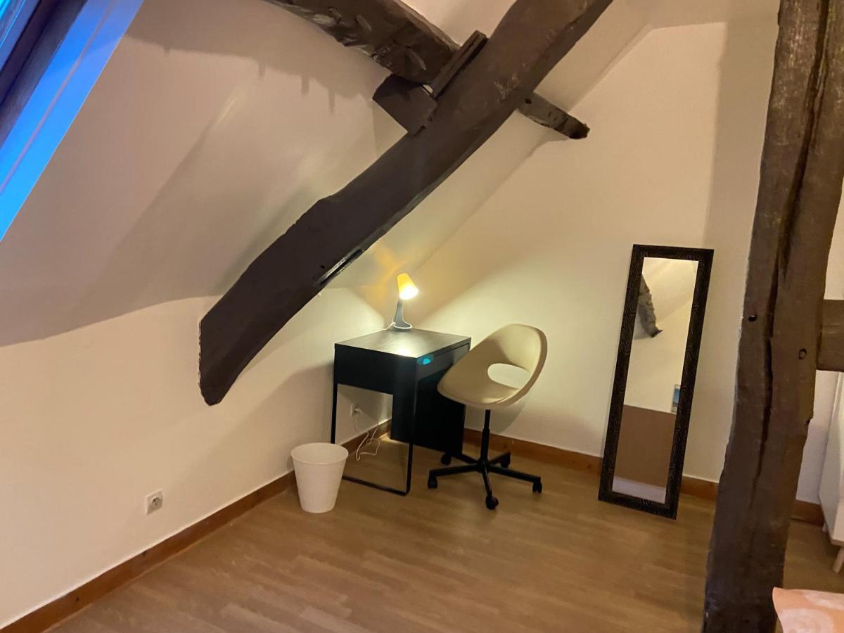 Le Bassam, Proche Aeroport Apartment Tille